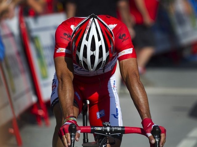 Contador revoluciona la Vuelta