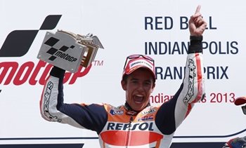 En Indianápolis: sexto triplete 
