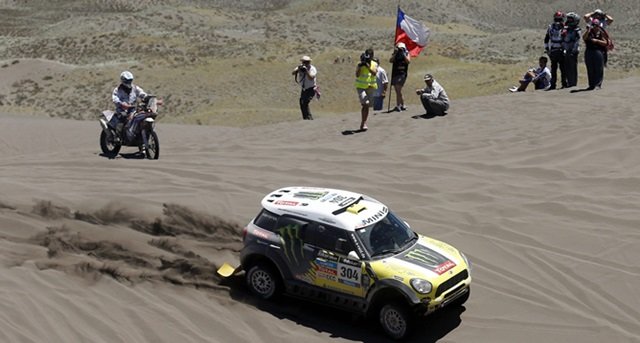Dos españoles lideran el Dakar