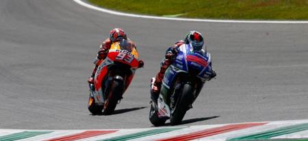 Márquez gana un auténtico duelo de titanes