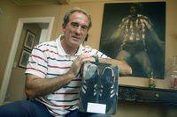 Destituyen a Goikoetxea