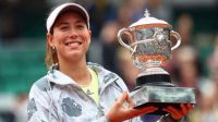 Muguruza gana el Roland Garros y los líderes políticos se vuelcan con ella