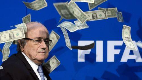 Platini queda fuera de la carrera por la presidencia de la FIFA