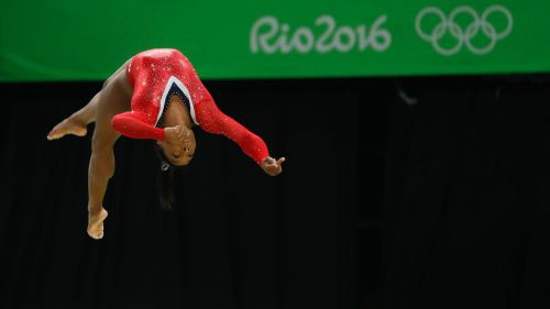 Simone Biles afirma que sufrió abusos sexuales del exmédico del equipo olímpico