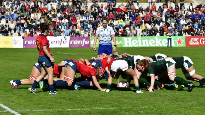 Las Leonas XV se unen en Almería al Proyecto Libera y contra la ‘basuraleza’