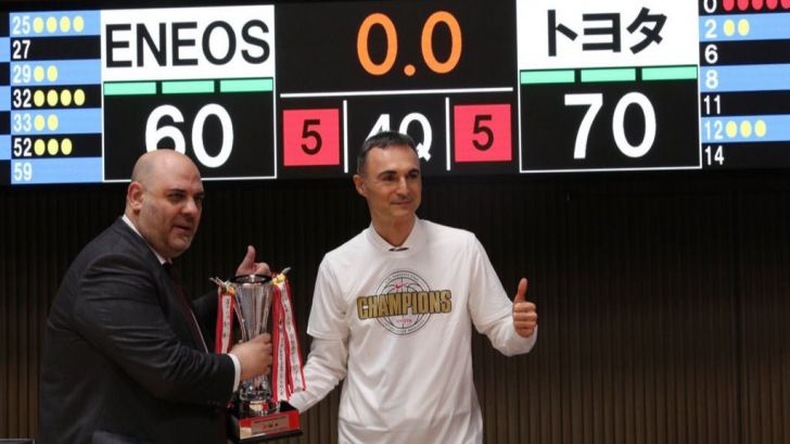 Selección Femenina de Baloncesto: Lucas Mondelo agranda su leyenda con una histórica liga en Japón