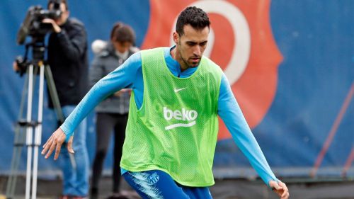 Busquets da negativo en el último PCR y viajará a Sevilla