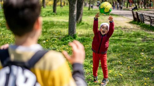 Los niños que hacen ejercicio son más inteligentes y rinden más académicamente