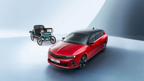 Opel celebra 125 años de innovación y estrena nuevos modelos eléctricos