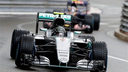 Hamilton se corona 'rey del caos'