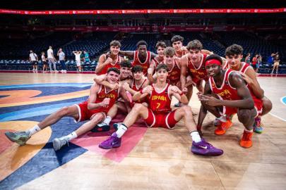 La U18M alcanza la final y asegura medalla en el Europeo de baloncesto