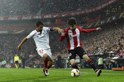 El Sevilla conquista la Nueva Catedral en la Europa League