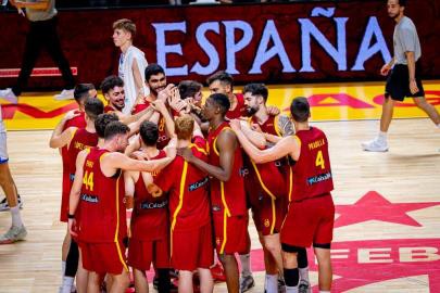 España se impone 87-73 a República Checa en preparación para EuroBasket 2025