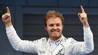 Rosberg se afianza en el liderato
