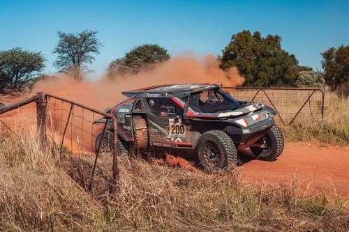 Al-Attiyah conquista la tercera etapa del Rally Safari en Sudáfrica para Dacia