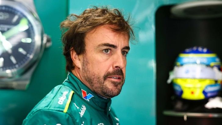 Alonso sufre 'mala suerte' en Imola a pesar de mejoras competitivas en Aston Martin