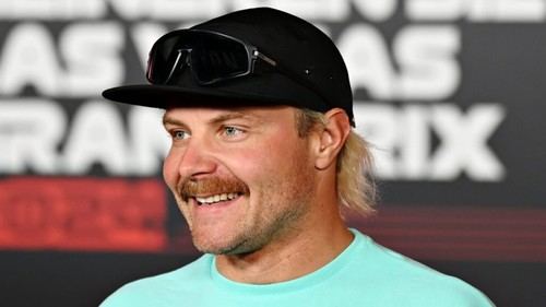 Bottas regresa a Mercedes para apoyar al novato Antonelli en 2025