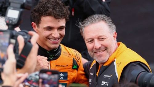 Norris brilla en Australia y McLaren celebra una estrategia impecable