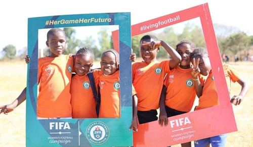 FIFA impulsa el desarrollo del fútbol femenino con 13 nuevos programas