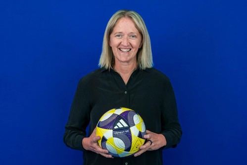 FIFA impulsa el conocimiento para mejorar el fútbol femenino global