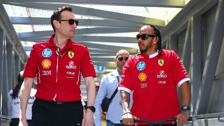 Hamilton minimiza rumores sobre su relación con el ingeniero Adami