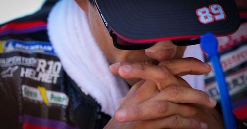 Jorge Martín sancionado con doble 'Long Lap' tras accidente en la primera vuelta