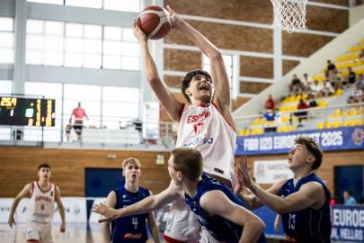 España U20 avanza a octavos tras vencer a Finlandia y se enfrenta a República Checa