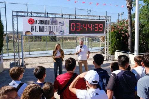 LALIGA BARES inicia su verano con una gran celebración en Benaguacil