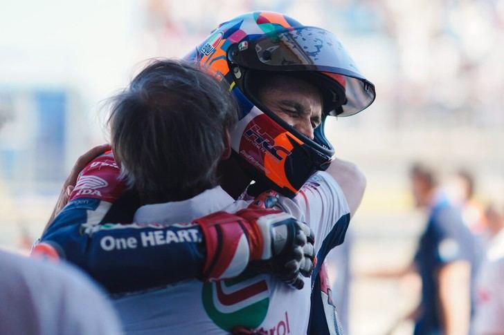 Luca Marini renueva con Honda HRC para 2026