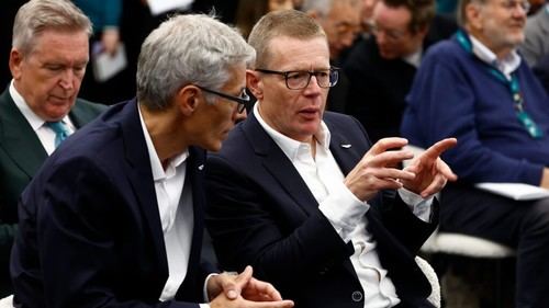 Cowell detalla su estrategia para mejorar el rendimiento de Aston Martin en F1