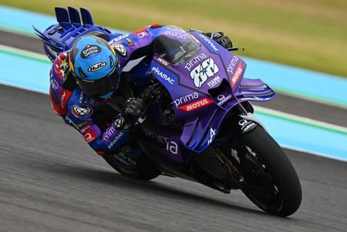 Oliveira regresa al GP de Francia tras su lesión en Argentina