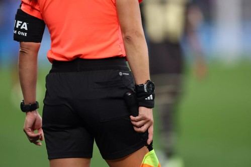 Anuncian árbitras para las semifinales de la Copa de Campeones Femenina de la FIFA