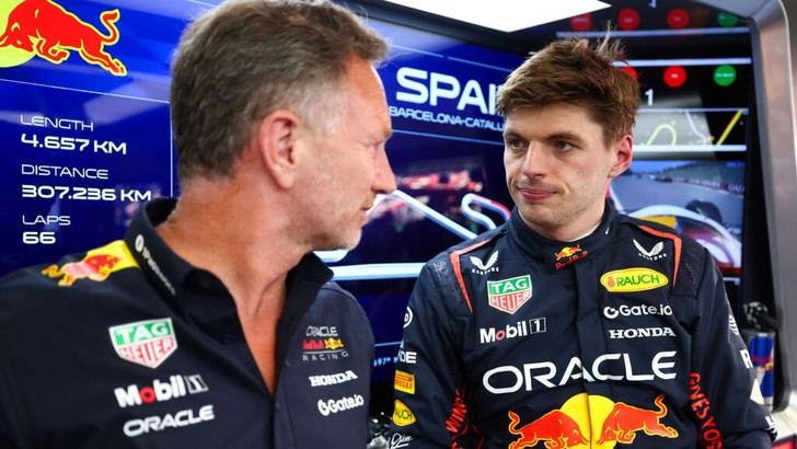 Verstappen reconoce que el choque con Russell en España fue un error y se acerca a la suspensión por puntos de penalización