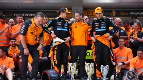 McLaren logra un emocionante 1-2 en el GP de China a pesar de los nervios y problemas mecánicos